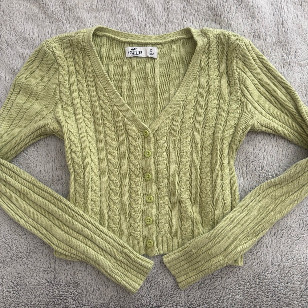 Hollister Green Cable Knit Sweater